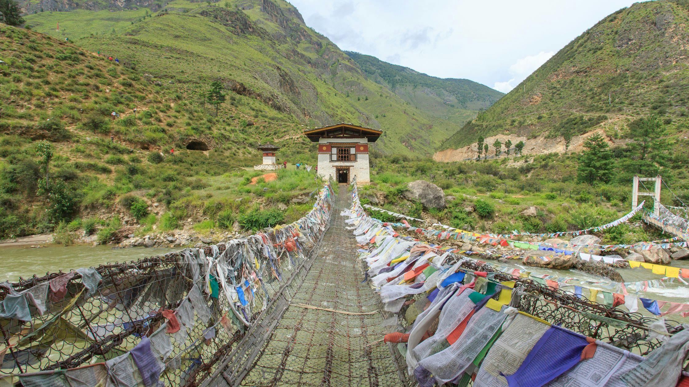 Paro Valley – Iconic Cliffside Monastery